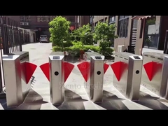 Πλάτος 550mm μεταβάσεων εισελκόμενη είσοδος περιστροφικών πυλών χτυπημάτων RFID για το διαμέρισμα